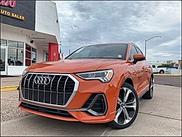 ORANGE, 2020 AUDI Q3 Image 