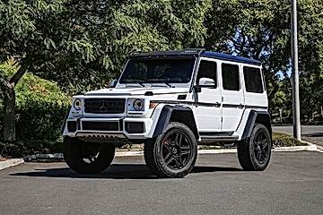 WHITE, 2018 MERCEDES-BENZ G-CLASS Image 