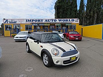 BLACK, 2011 MINI HARDTOP Image 