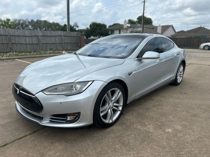2013 Tesla Model S S