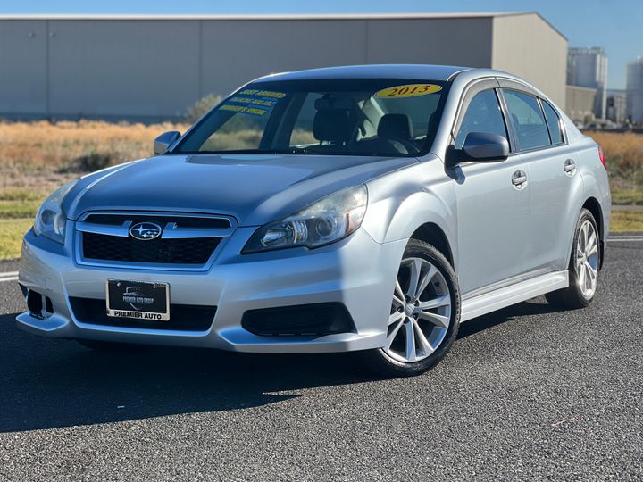 2013 Subaru Legacy I Premium