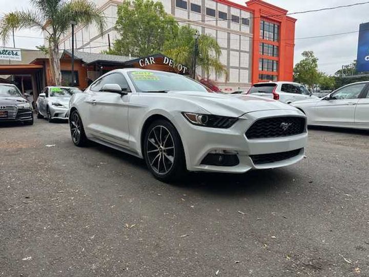 2017 Ford Mustang EcoBoost