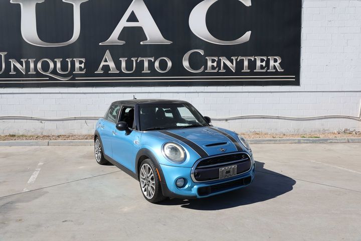 2015 MINI Cooper