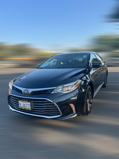 2018 Toyota Avalon XLE