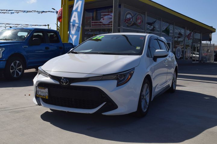 2022 Toyota Corolla Hatchback SE