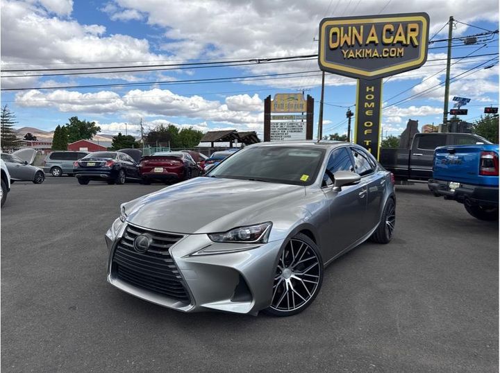2018 Lexus IS 300
