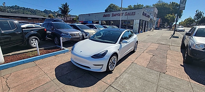 2022 Tesla Model 3 Long Range