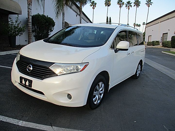 2015 Nissan Quest S