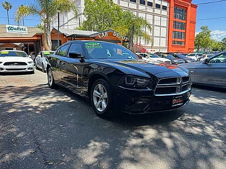 2014 Dodge Charger SE