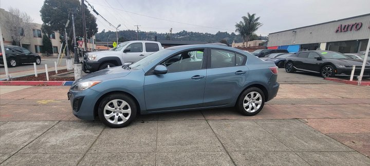 2011 MAZDA MAZDA3 for sale in EL CERRITO