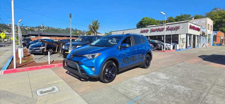 2018 TOYOTA RAV4 for sale in EL CERRITO