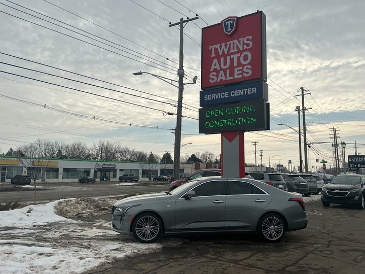 2023 CADILLAC CT4 for sale in LANSING