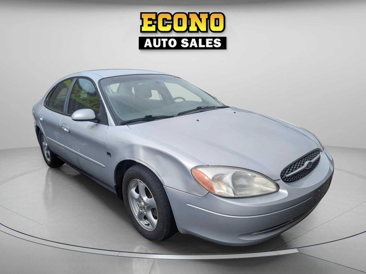 2000 Ford Taurus SE