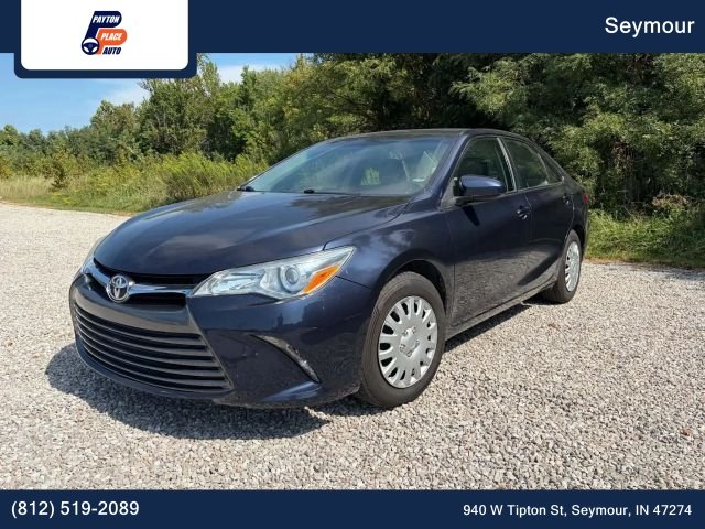 2015 TOYOTA CAMRY for sale in SEYMOUR