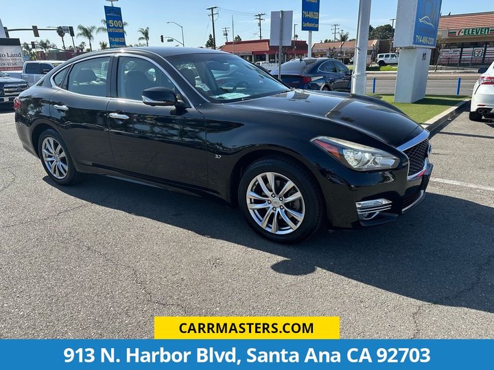 2018 INFINITI Q70 for sale in SANTA ANA