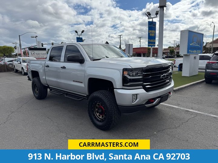 2018 CHEVROLET SILVERADO 1500 CREW CAB for sale in SANTA ANA