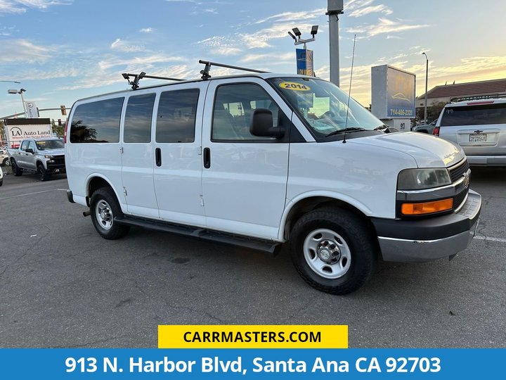 2014 Chevrolet Express Passenger LS