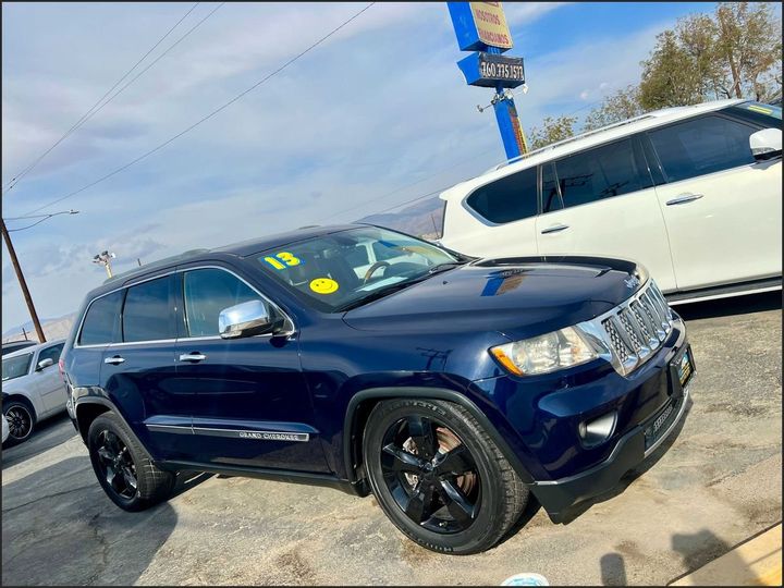 2013 Jeep Grand Cherokee Overland's photo