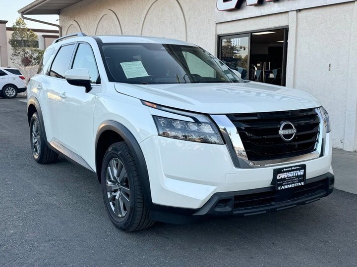 2024 NISSAN PATHFINDER for sale in SANTA MARIA