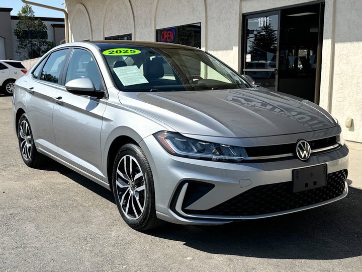 2025 VOLKSWAGEN JETTA for sale in SANTA MARIA