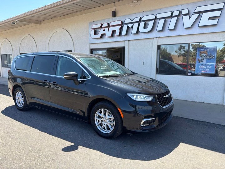 2023 CHRYSLER PACIFICA for sale in SANTA MARIA