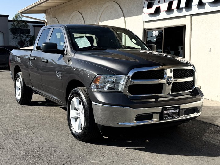 2024 RAM 1500 CLASSIC for sale in SANTA MARIA