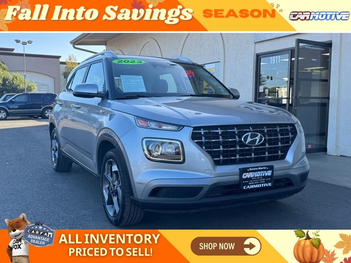 Shimmering Silver, 2023 HYUNDAI VENUE Image 