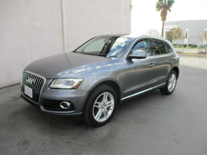 2013 Audi Q5 Premium's photo
