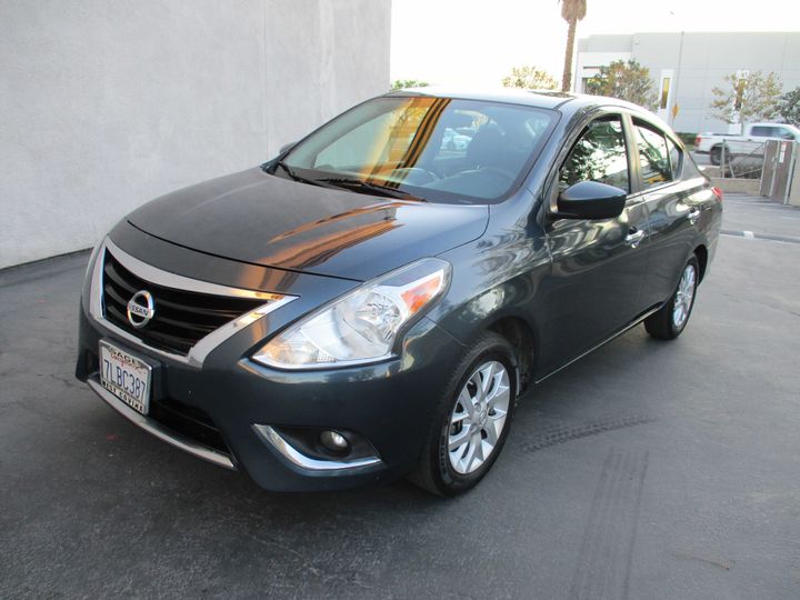 2015 Nissan Versa Sedan SV