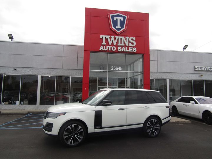 WHITE, 2021 LAND ROVER RANGE ROVER Image 