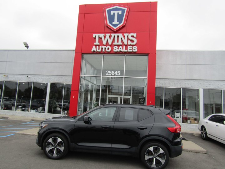 2024 VOLVO XC40 for sale in REDFORD