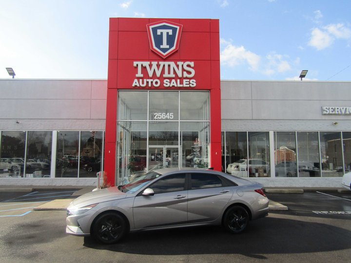 2023 HYUNDAI ELANTRA for sale in REDFORD