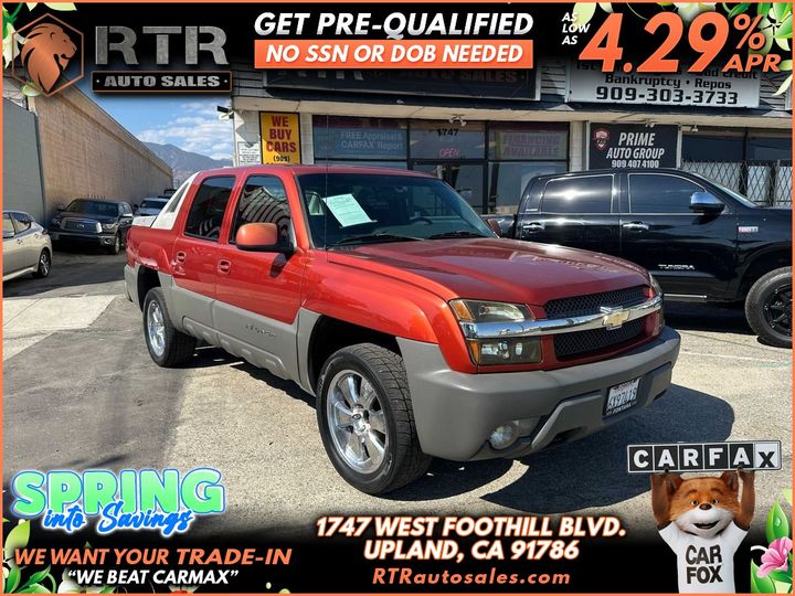 2002 CHEVROLET AVALANCHE 1500 for sale in UPLAND