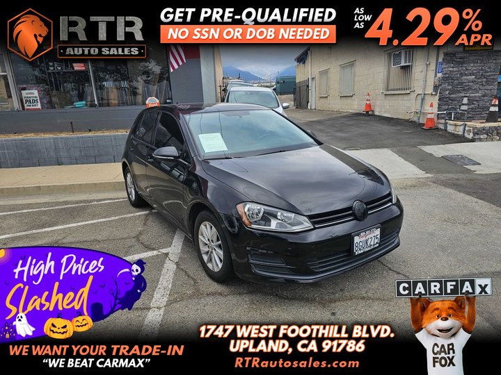 2015 Volkswagen Golf TSI S's photo