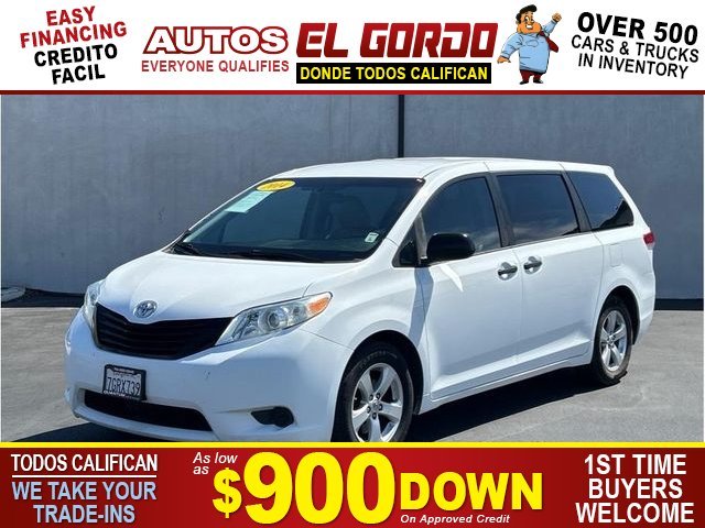 2014 TOYOTA SIENNA for sale in SANTA ANA