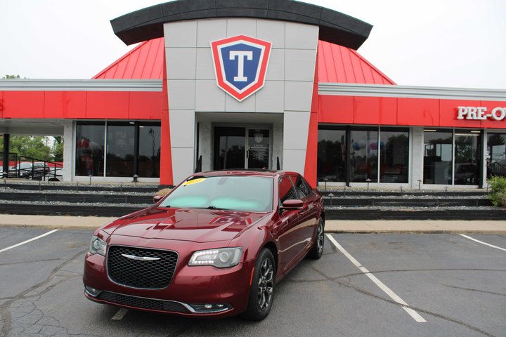 2018 CHRYSLER 300 for sale in TAYLOR