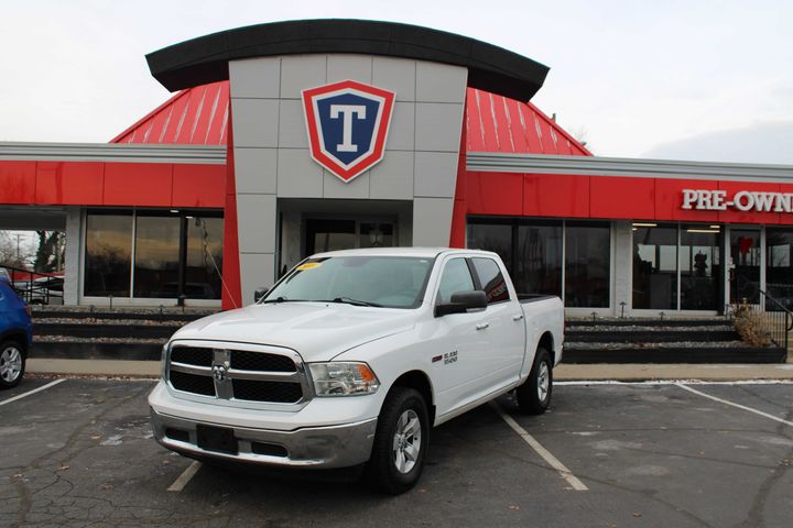WHITE, 2014 RAM 1500 CREW CAB Image 