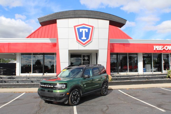 GREEN, 2022 FORD BRONCO SPORT Image 