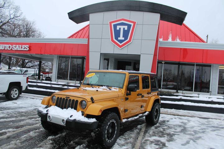 ORANGE, 2014 JEEP WRANGLER Image 