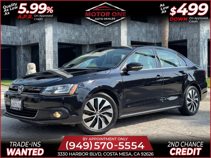 BLACK, 2013 VOLKSWAGEN JETTA Image 