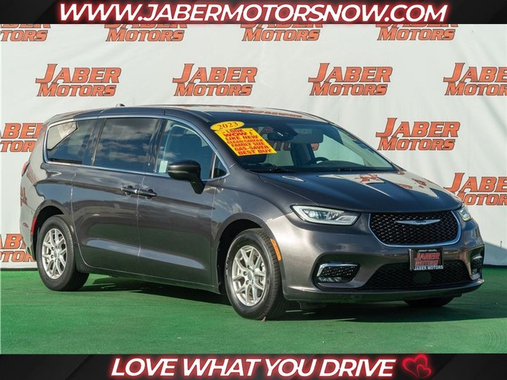 2023 CHRYSLER PACIFICA for sale in REEDLEY