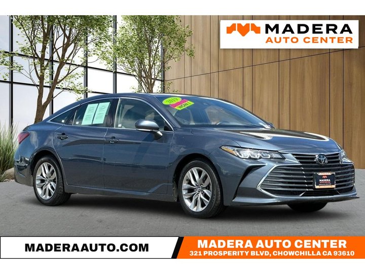 2019 TOYOTA AVALON for sale in CHOWCHILLA