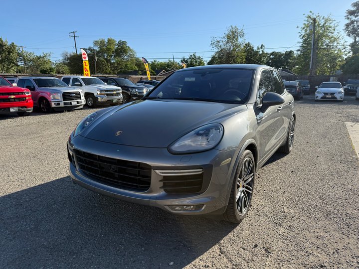 2016 PORSCHE CAYENNE for sale in PATTERSON