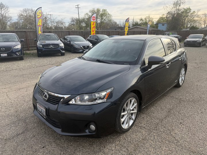 2011 LEXUS CT for sale in PATTERSON