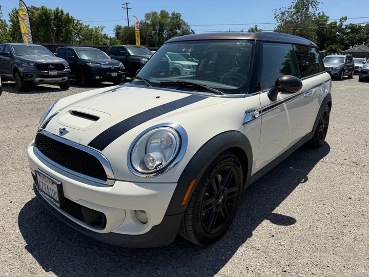 2013 MINI CLUBMAN for sale in PATTERSON