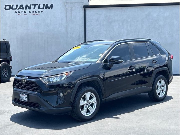 2019 TOYOTA RAV4 for sale in SANTA ANA