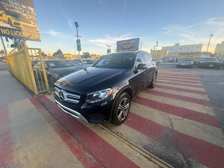 2019 MERCEDES-BENZ GLC 300 for sale in INGLEWOOD