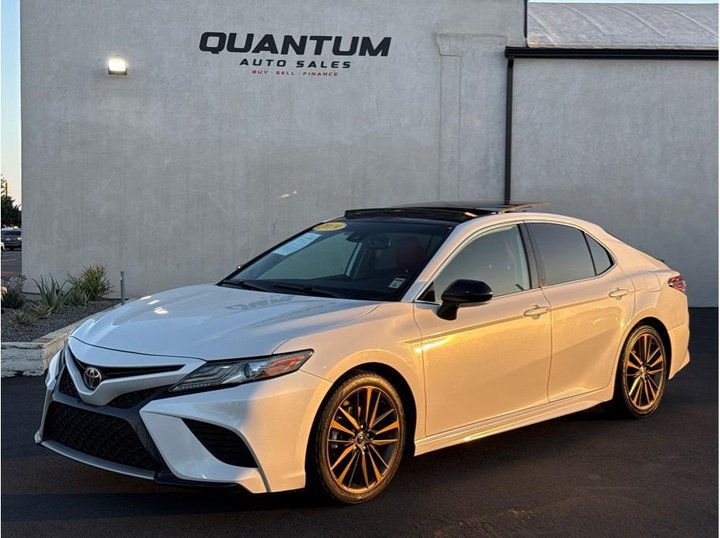 2019 TOYOTA CAMRY for sale in ESCONDIDO