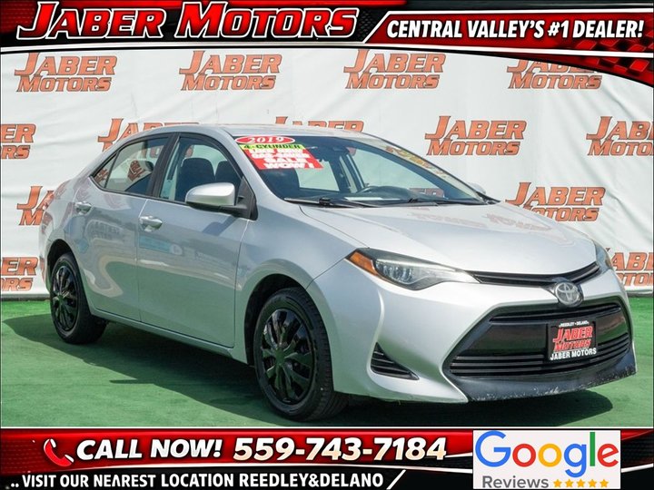 2019 TOYOTA COROLLA for sale in REEDLEY