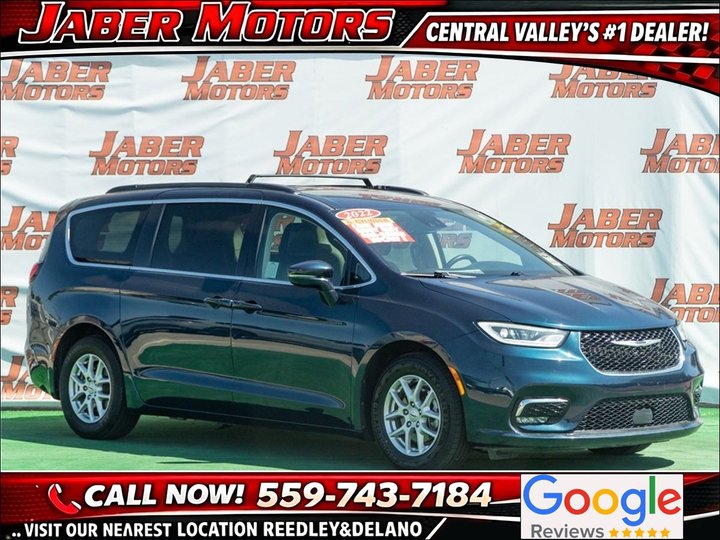 2022 CHRYSLER PACIFICA for sale in REEDLEY